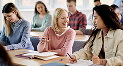 Czy szkoła policealna to lepsza opcja niż studia? Wejście na rynek pracy