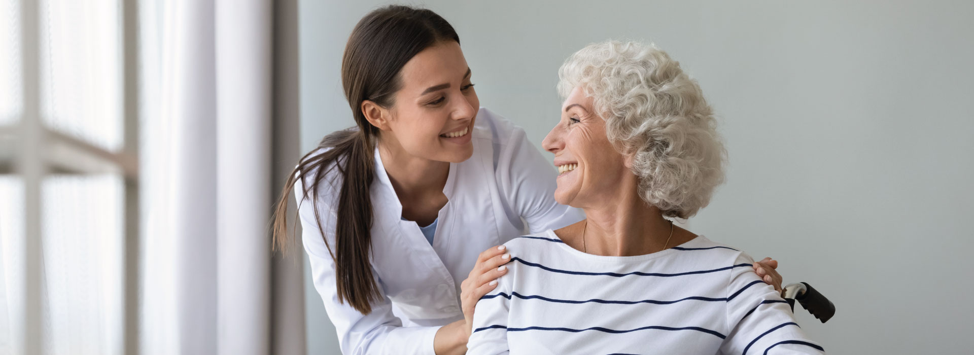 Opiekun osoby starszej - co musisz wiedzieć?