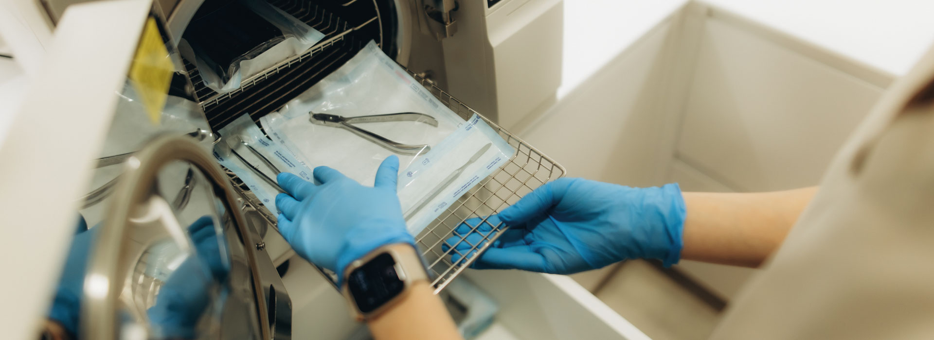 Ile zarabia technik sterylizacji medycznej?