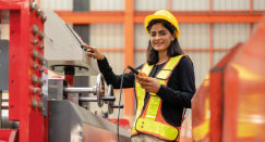 Technik BHP - czy to zawód z przyszłością? Praca, zarobki i wymagania krok po kroku