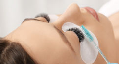 Stylistka rzęs - sprawdź, ile zarabia i jak nią zostać