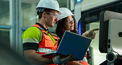 Technik BHP po szkole policealnej – jak zostać niezbędnym specjalistą w każdej firmie?