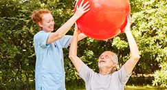 Terapeuta zajęciowy – czym zajmuje się na co dzień i gdzie może pracować?