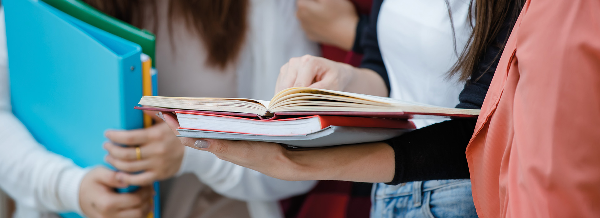 Jakie są bezpłatne szkoły policealne? Wiele kierunków i możliwości